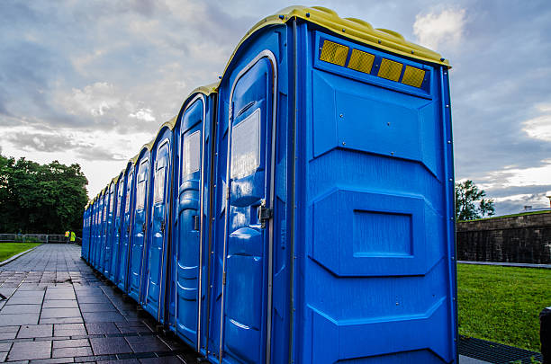 Portable Toilet Options We Offer in Mayfield Heights, OH